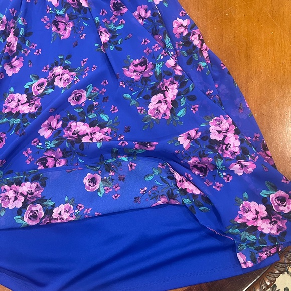 NEW Torrid Mini Chiffon Smocked Dress Blue Floral Size 1X 14/16 Flutter Sleeves - Picture 10 of 16